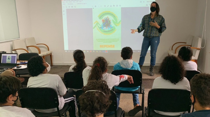 Educação ambiental nas praias e oceanos é tema de palestra no IRS