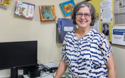 Monika Schulz, integrante da Associação de Bairro do Jardim Botânico, torna-se voluntária do IRS após visita